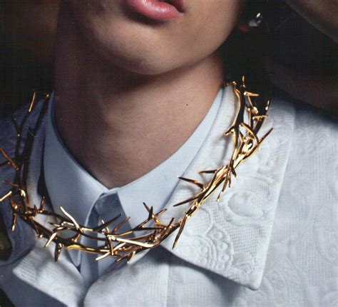 givenchy tooth necklace price|Givenchy crown of thorns necklace.